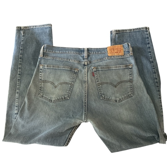 LEVI’s MEN’S 505 36W 30L STRAIGHT REGULAR FIT JEANS pre-loved and worn in - Picture 1 of 15